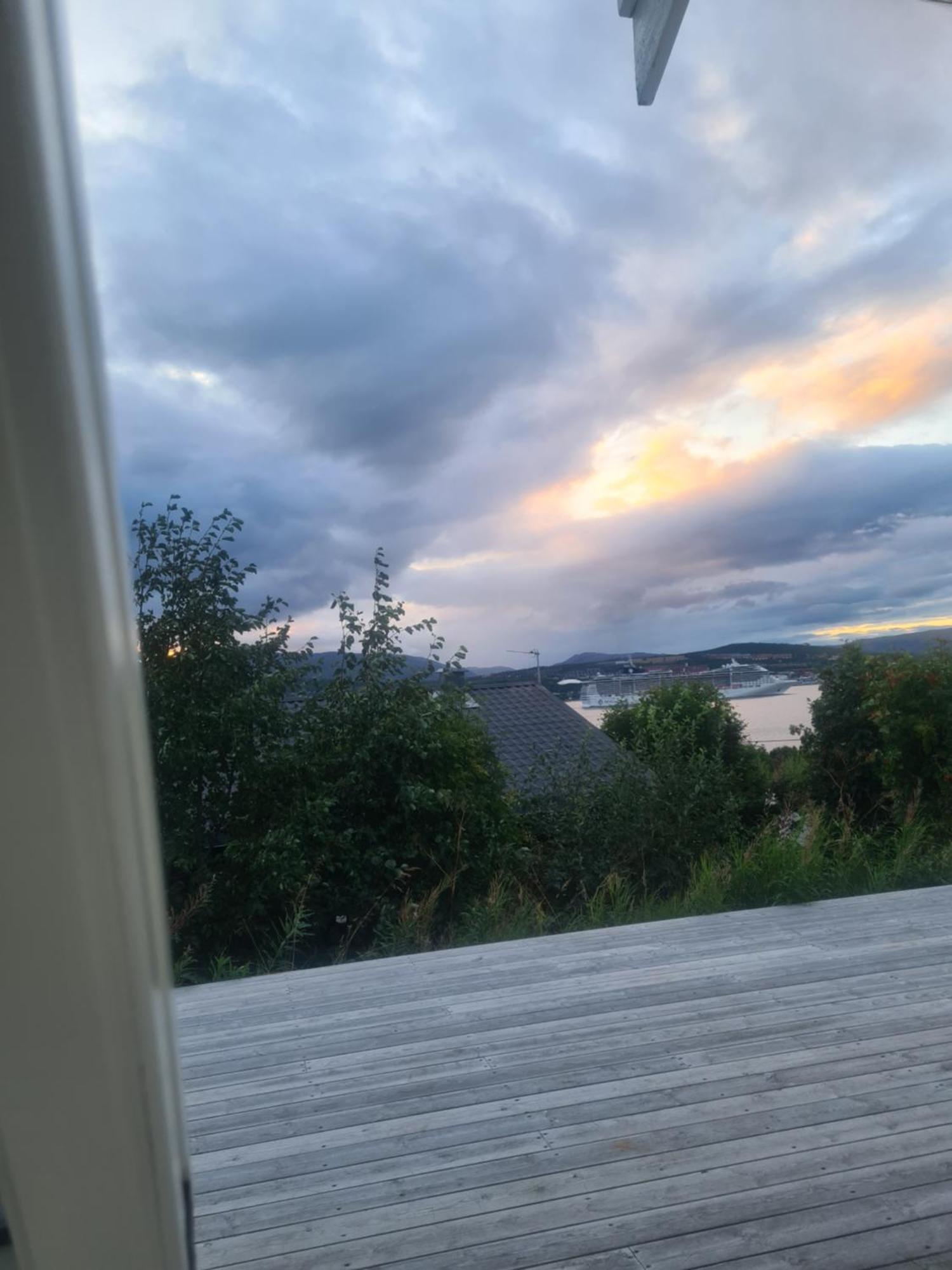 Leiligheten Pa Tomasjordnesvegen Tromsø Exterior foto